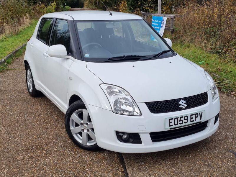 SUZUKI SWIFT