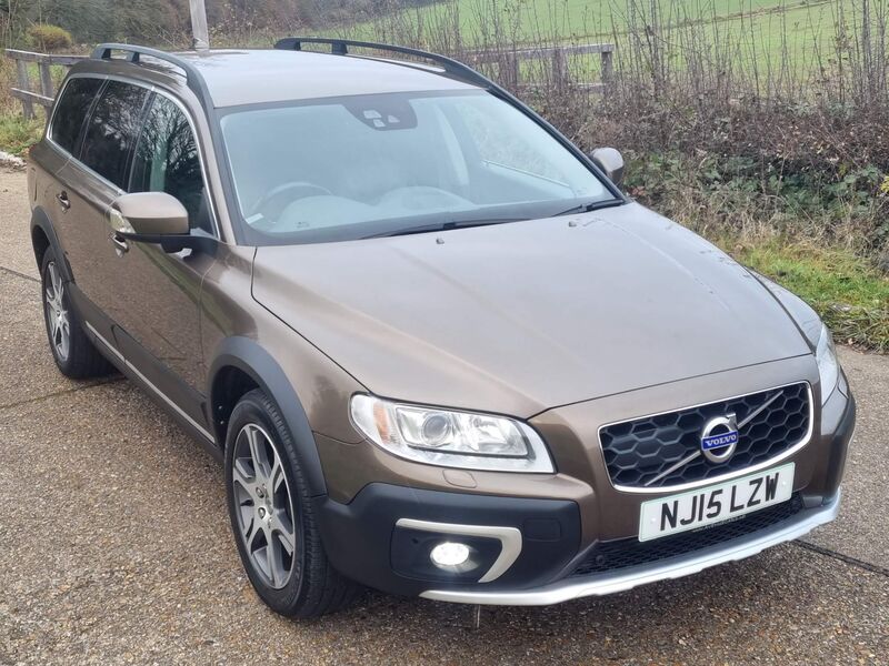 VOLVO XC70