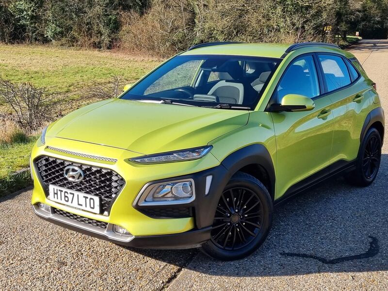 HYUNDAI KONA