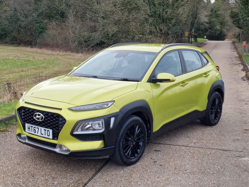 HYUNDAI KONA
