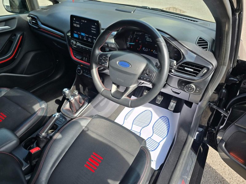 FORD FIESTA