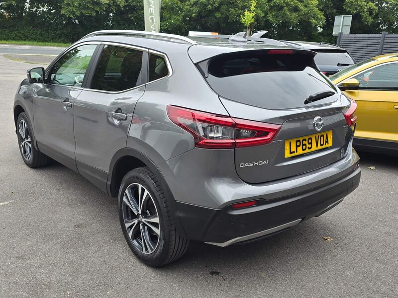 NISSAN QASHQAI