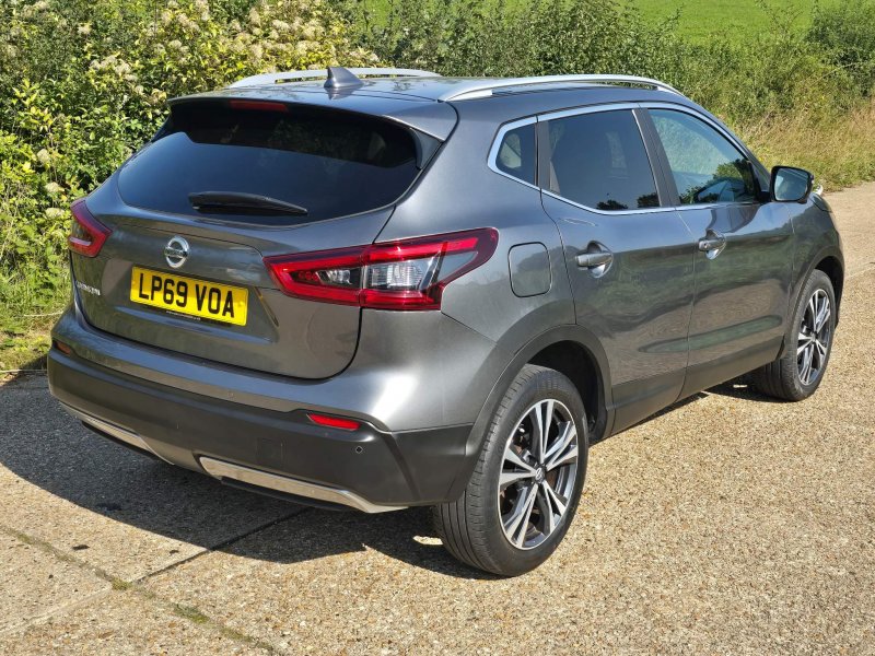 NISSAN QASHQAI