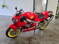 HONDA VTR