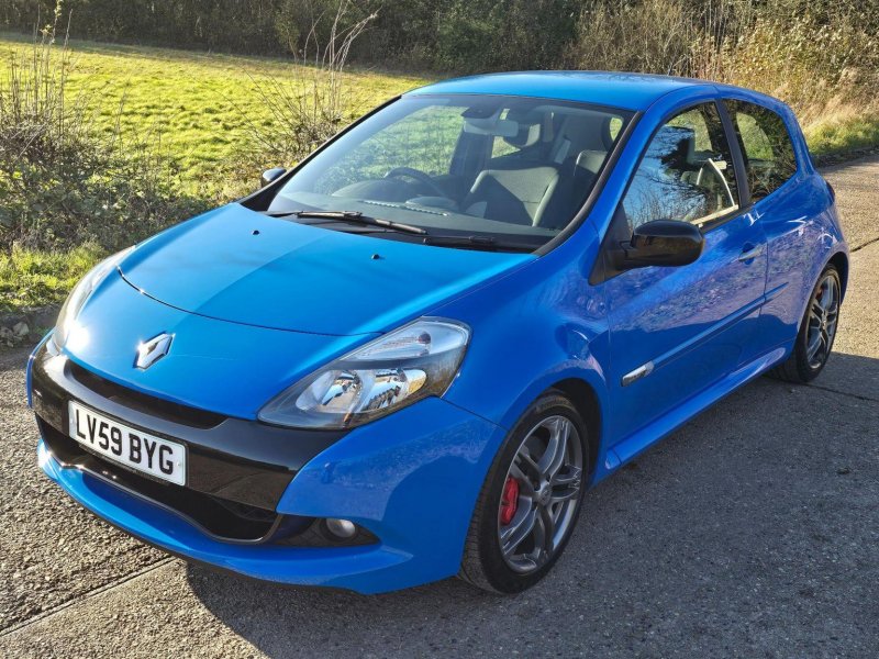 RENAULT CLIO