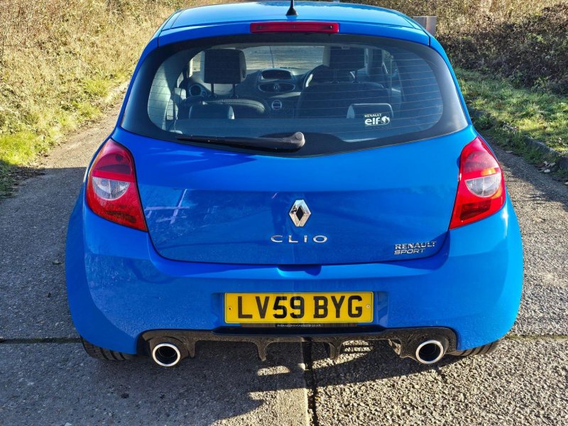 RENAULT CLIO