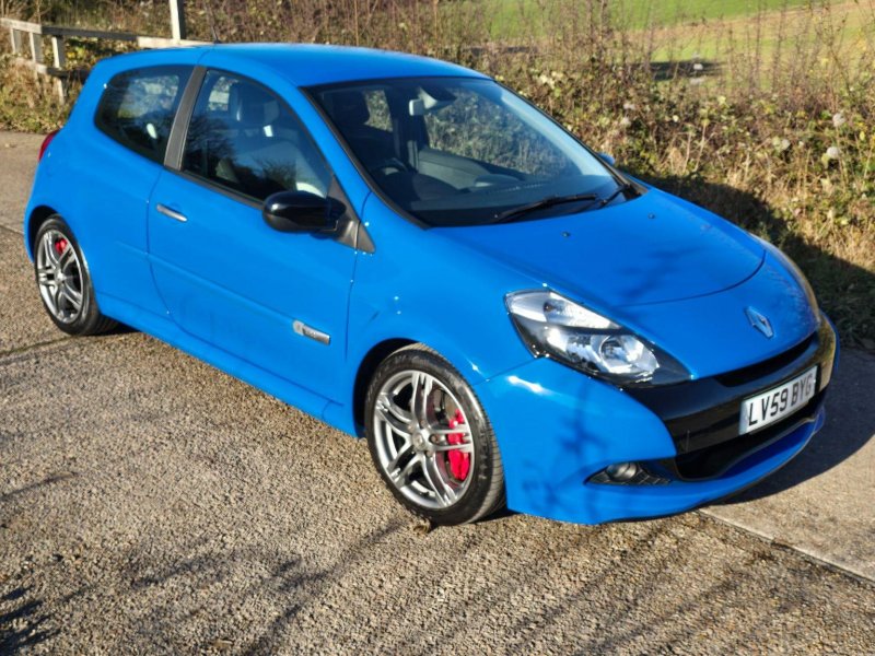 RENAULT CLIO