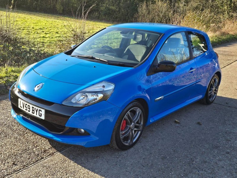 RENAULT CLIO