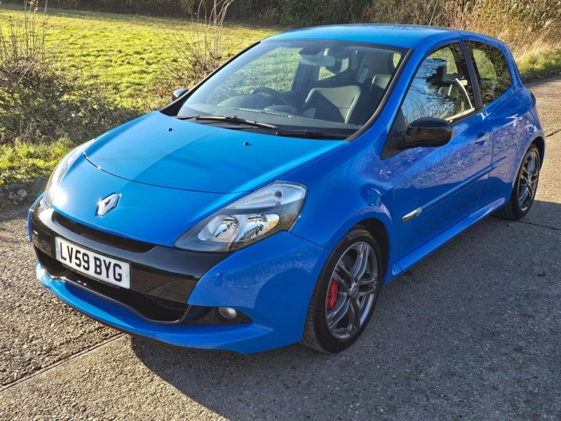 RENAULT CLIO