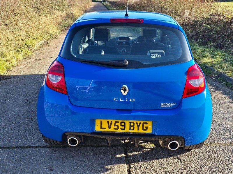 RENAULT CLIO