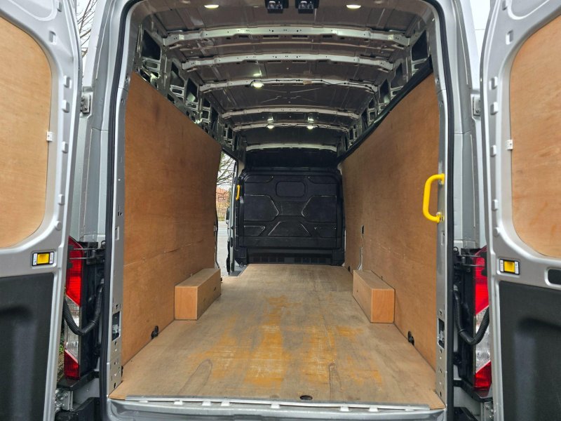 FORD TRANSIT