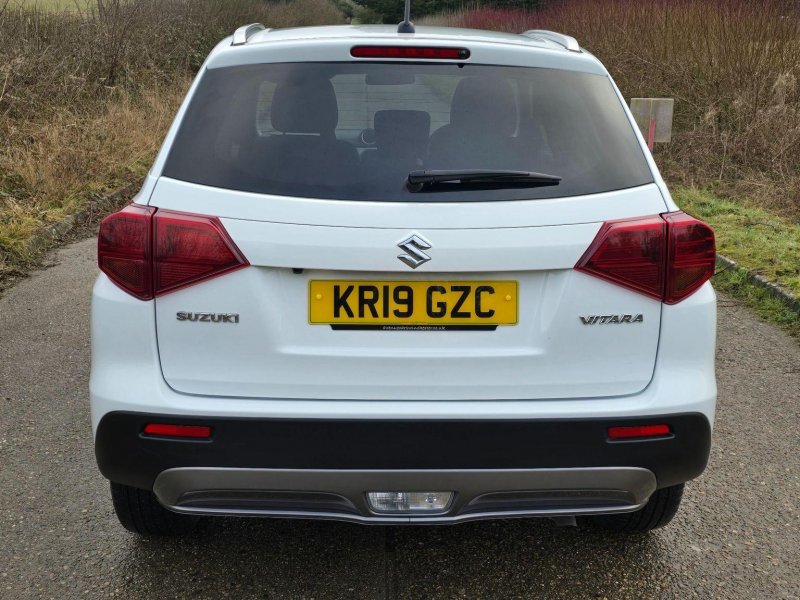 SUZUKI VITARA
