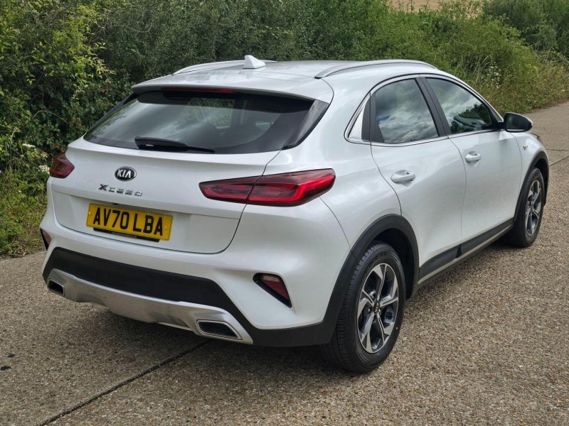 KIA XCEED