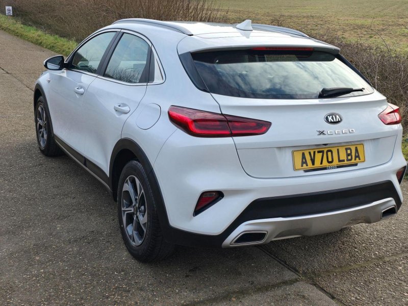 KIA XCEED