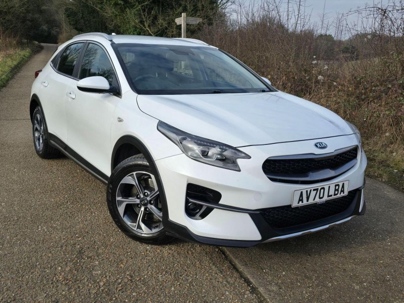 KIA XCEED