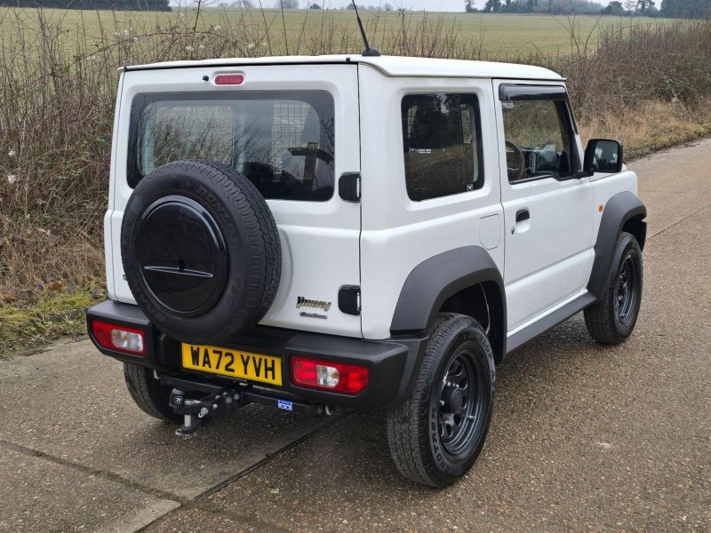 SUZUKI JIMNY