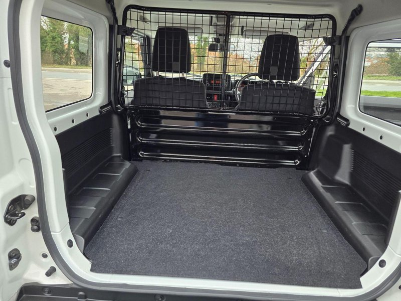 SUZUKI JIMNY