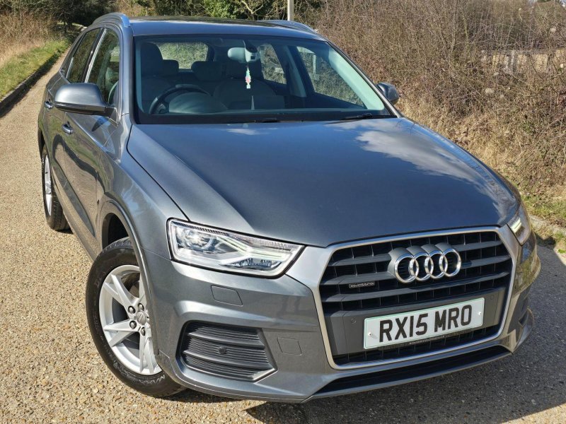 AUDI Q3