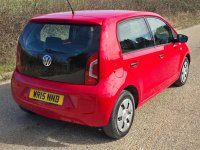 VOLKSWAGEN UP