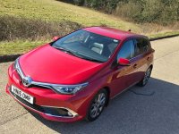 TOYOTA AURIS