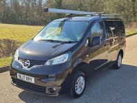 NISSAN NV200