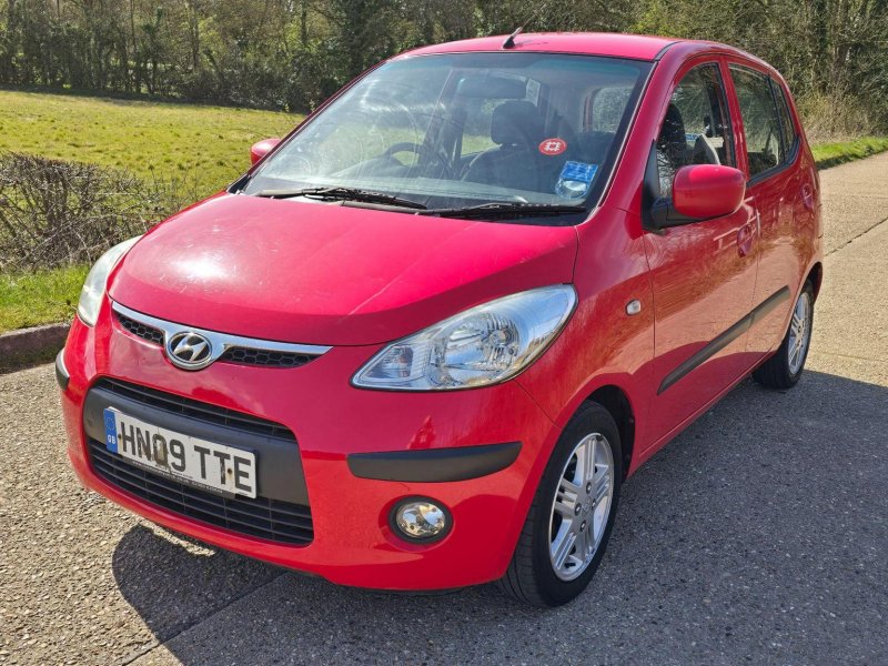 HYUNDAI I10