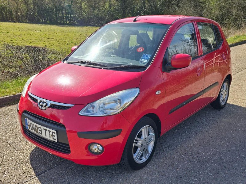 HYUNDAI I10