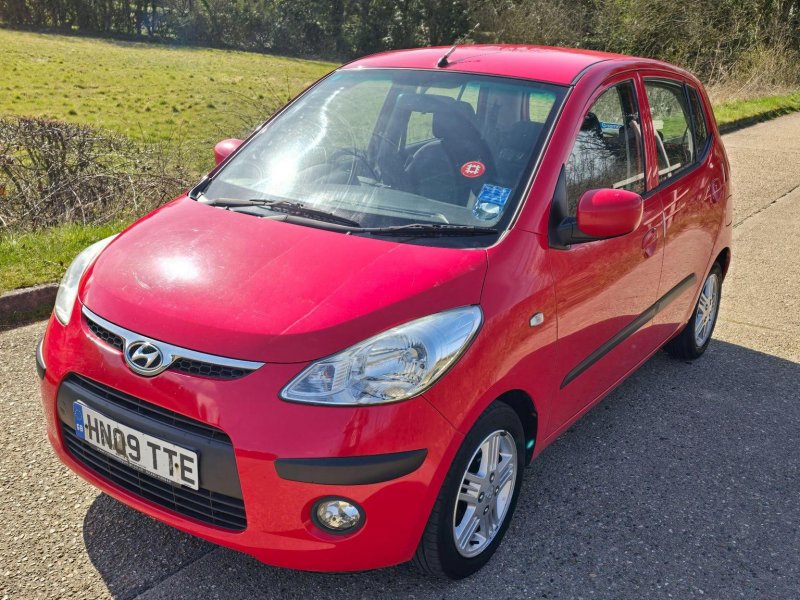 HYUNDAI I10