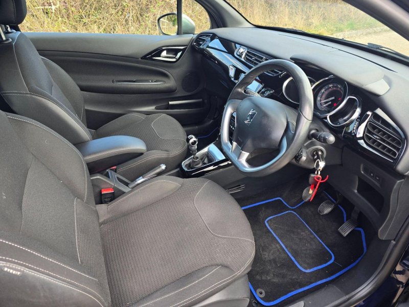 CITROEN DS3