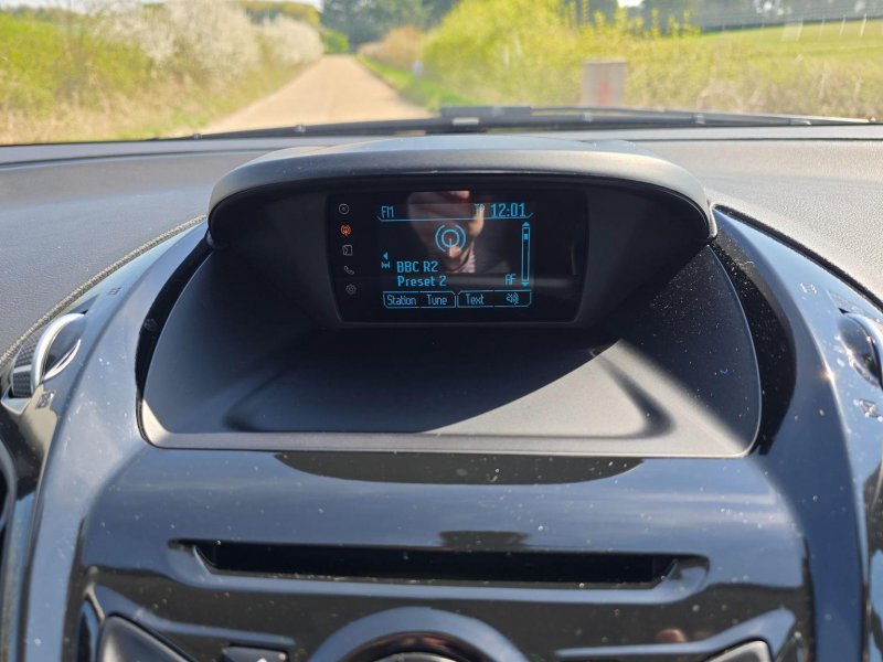 FORD B-MAX