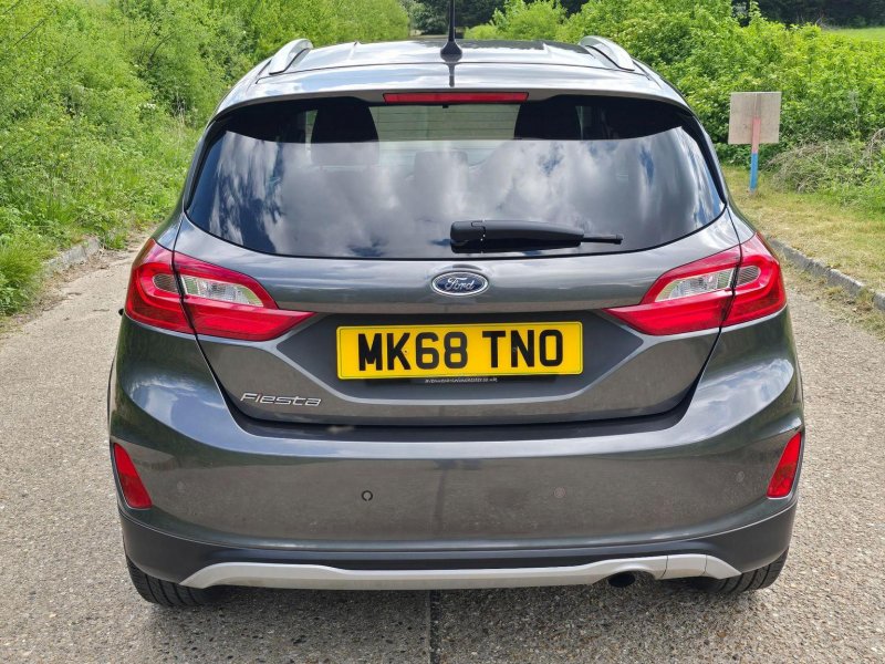 FORD FIESTA