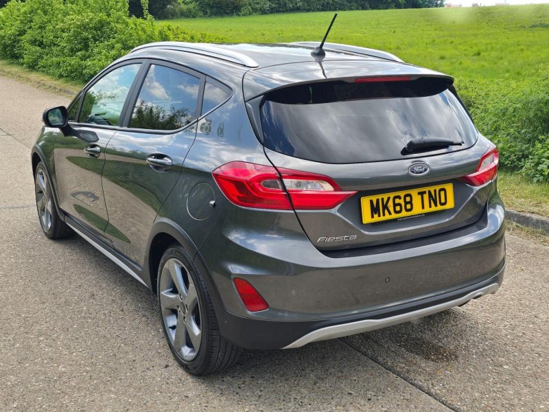 FORD FIESTA