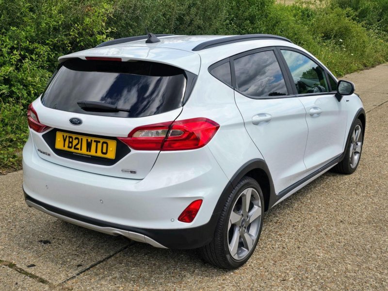 FORD FIESTA