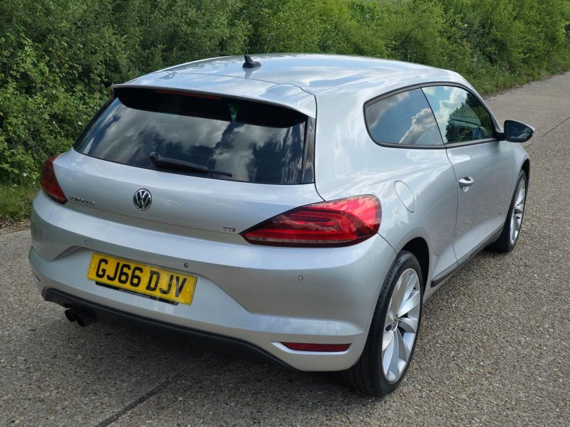 VOLKSWAGEN SCIROCCO