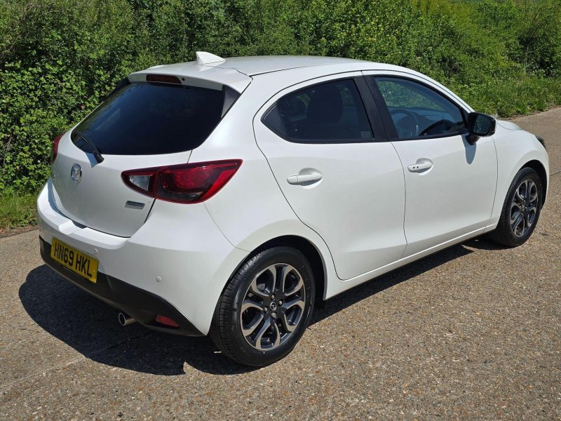MAZDA MAZDA2