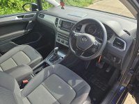 VOLKSWAGEN GOLF SV