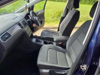 VOLKSWAGEN GOLF SV
