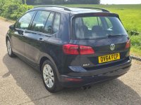 VOLKSWAGEN GOLF SV
