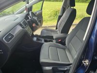 VOLKSWAGEN GOLF SV