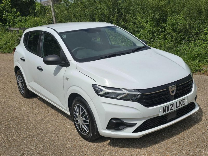 DACIA SANDERO
