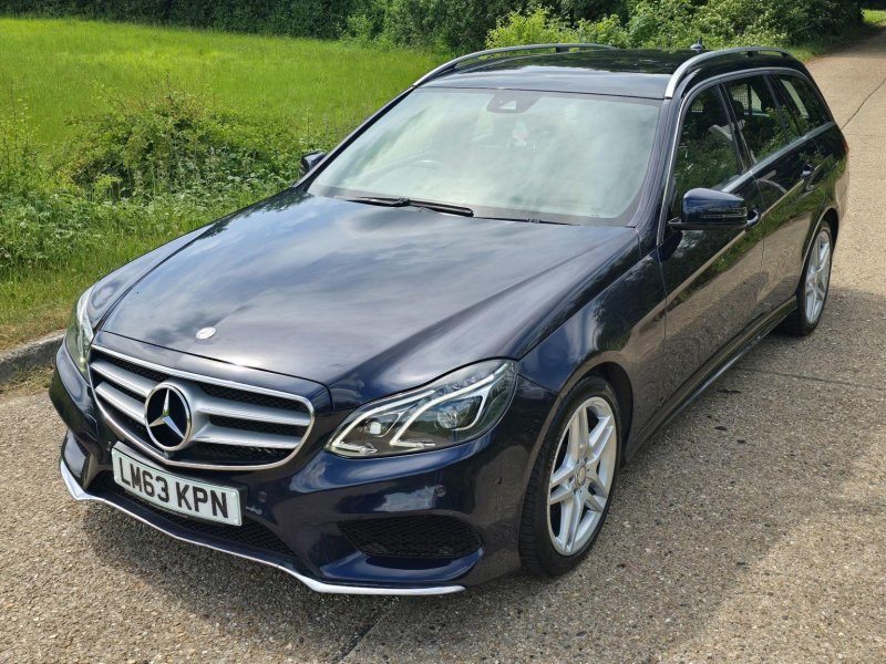 MERCEDES-BENZ E CLASS