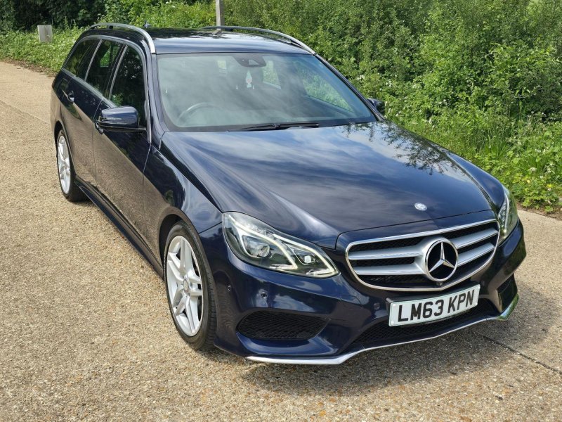 MERCEDES-BENZ E CLASS