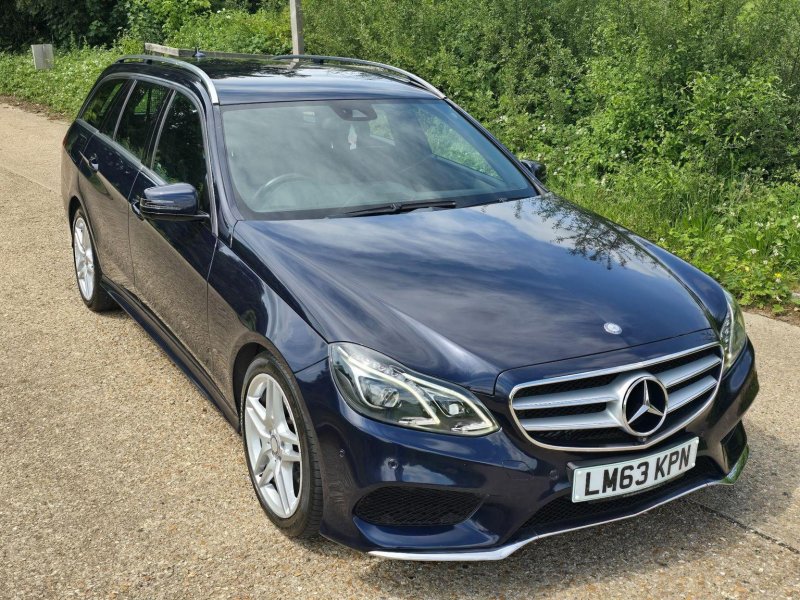 MERCEDES-BENZ E CLASS