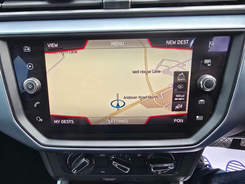 SEAT ARONA