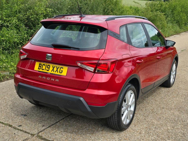 SEAT ARONA