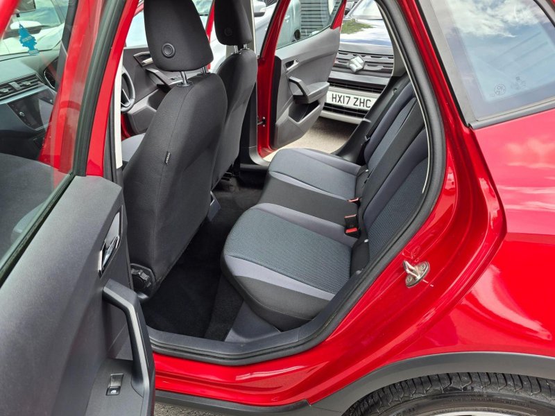 SEAT ARONA