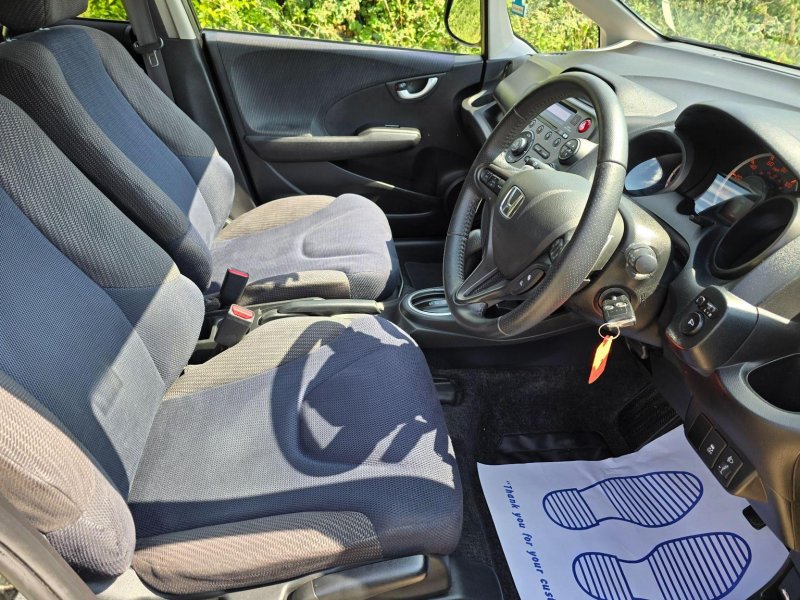 HONDA JAZZ