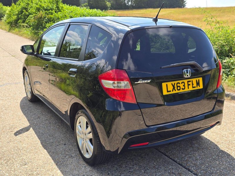 HONDA JAZZ