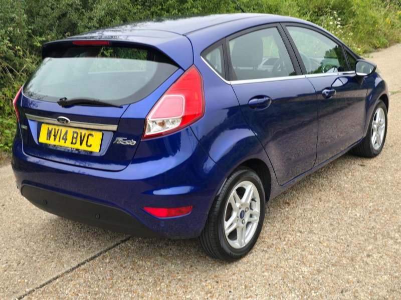 FORD FIESTA