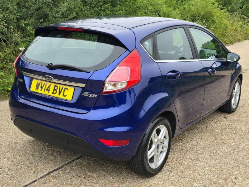 FORD FIESTA